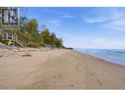 3692 Beverly Glen, Plympton Wyoming, ON N0N1E0 Photo 46