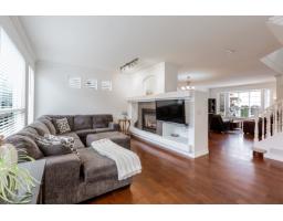 18416 68th Avenue, Surrey, BC V3S9C1 Photo 11