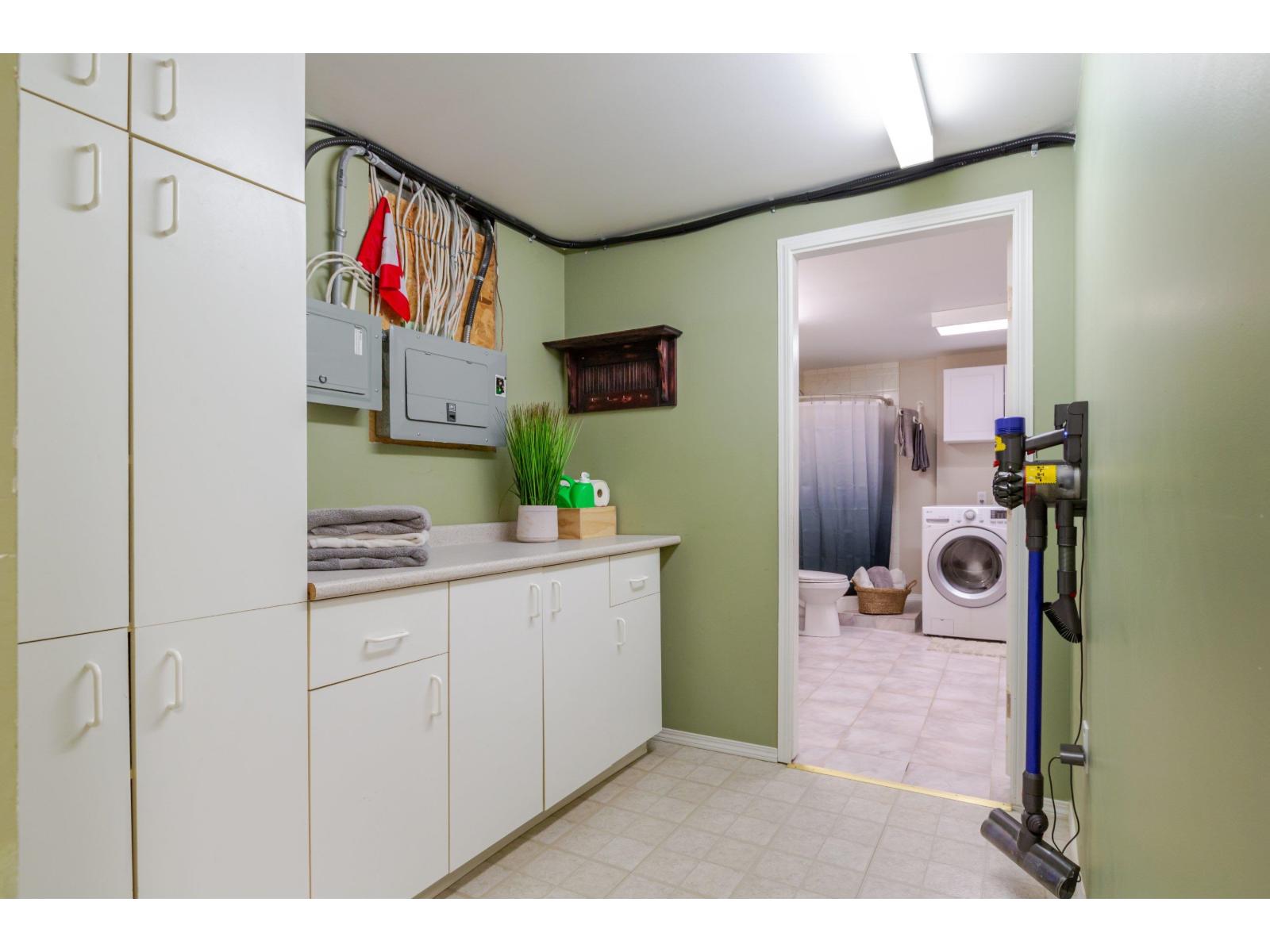 18416 68TH AVENUE, Surrey
