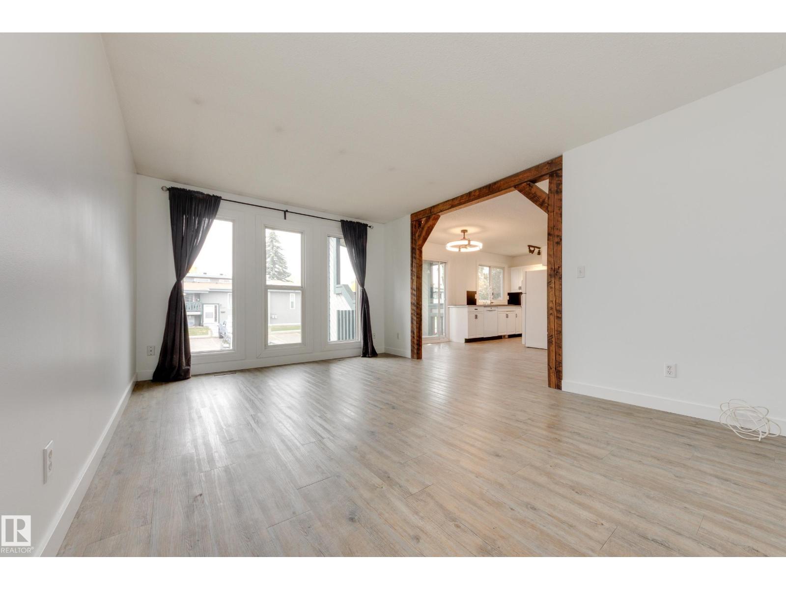 6451 180 ST NW - 9