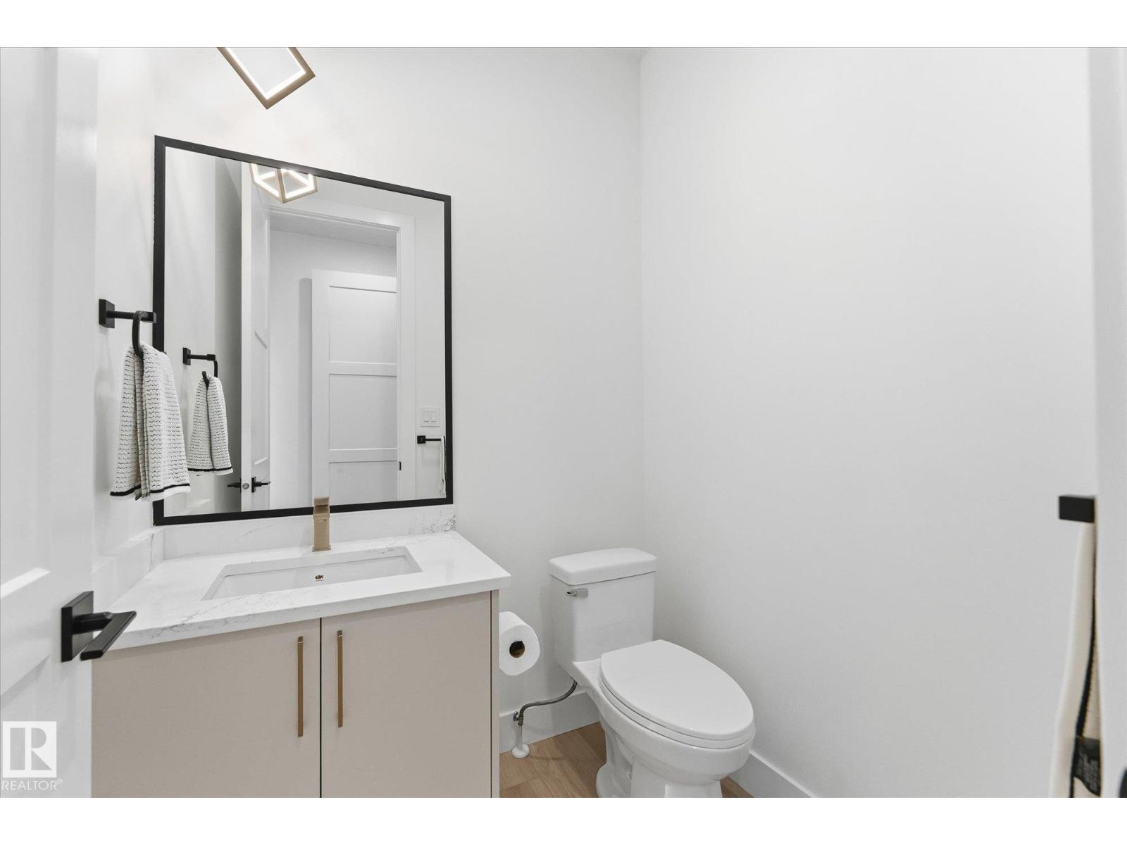 125 STARLING WY - 20