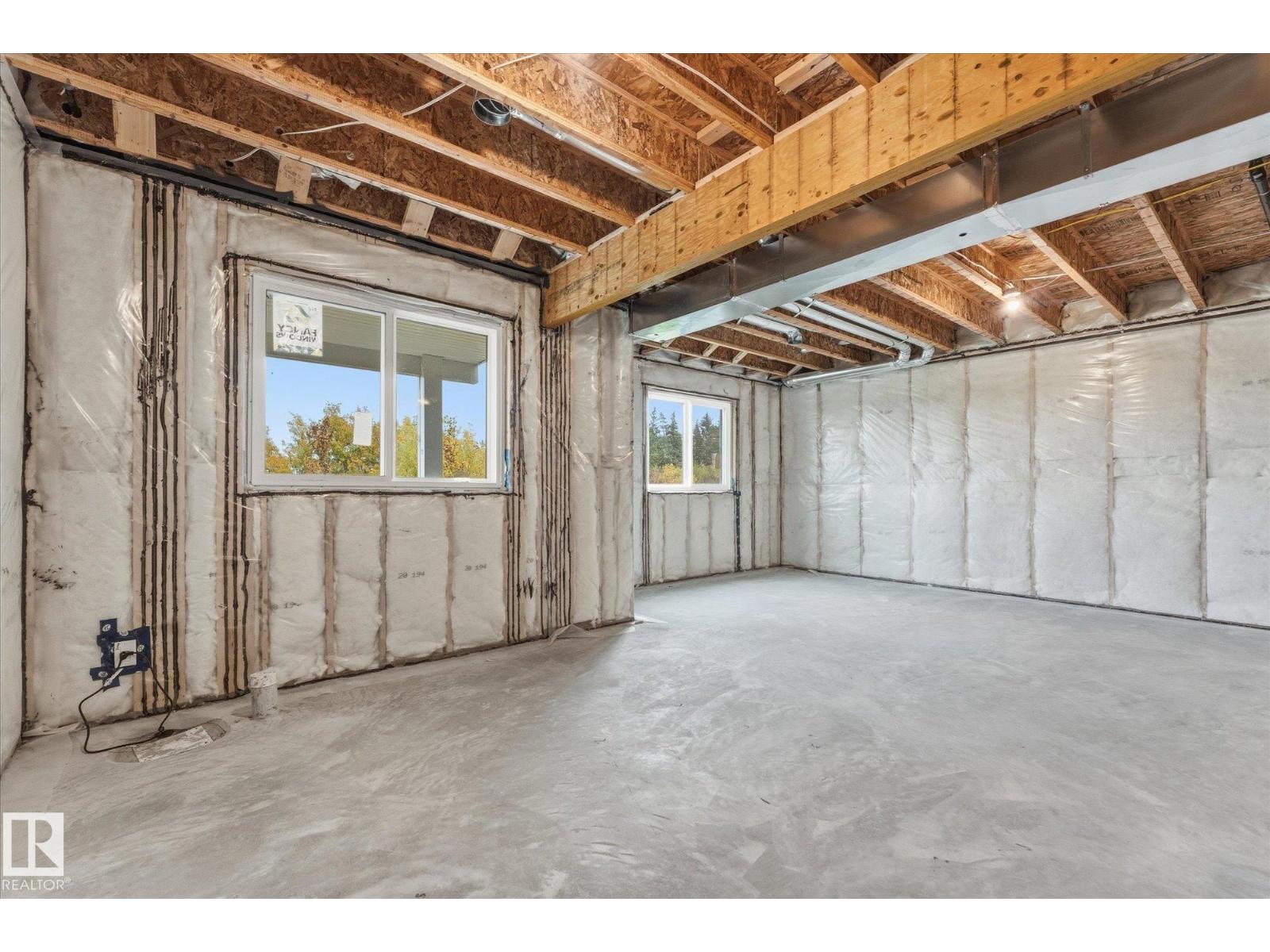 125 STARLING WY - 46