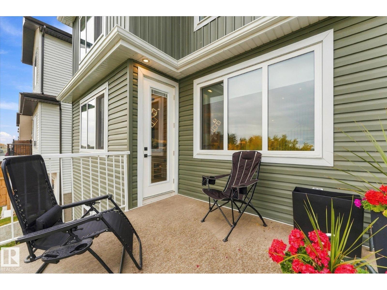 125 STARLING WY - 50