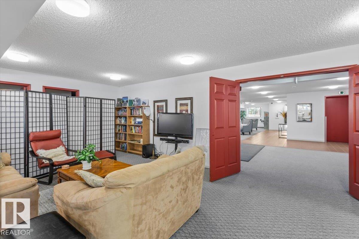 #308 9760 176 ST NW - 32