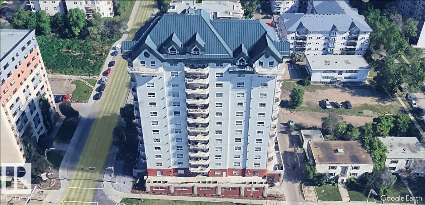 #1402 9707 105 ST NW - 2