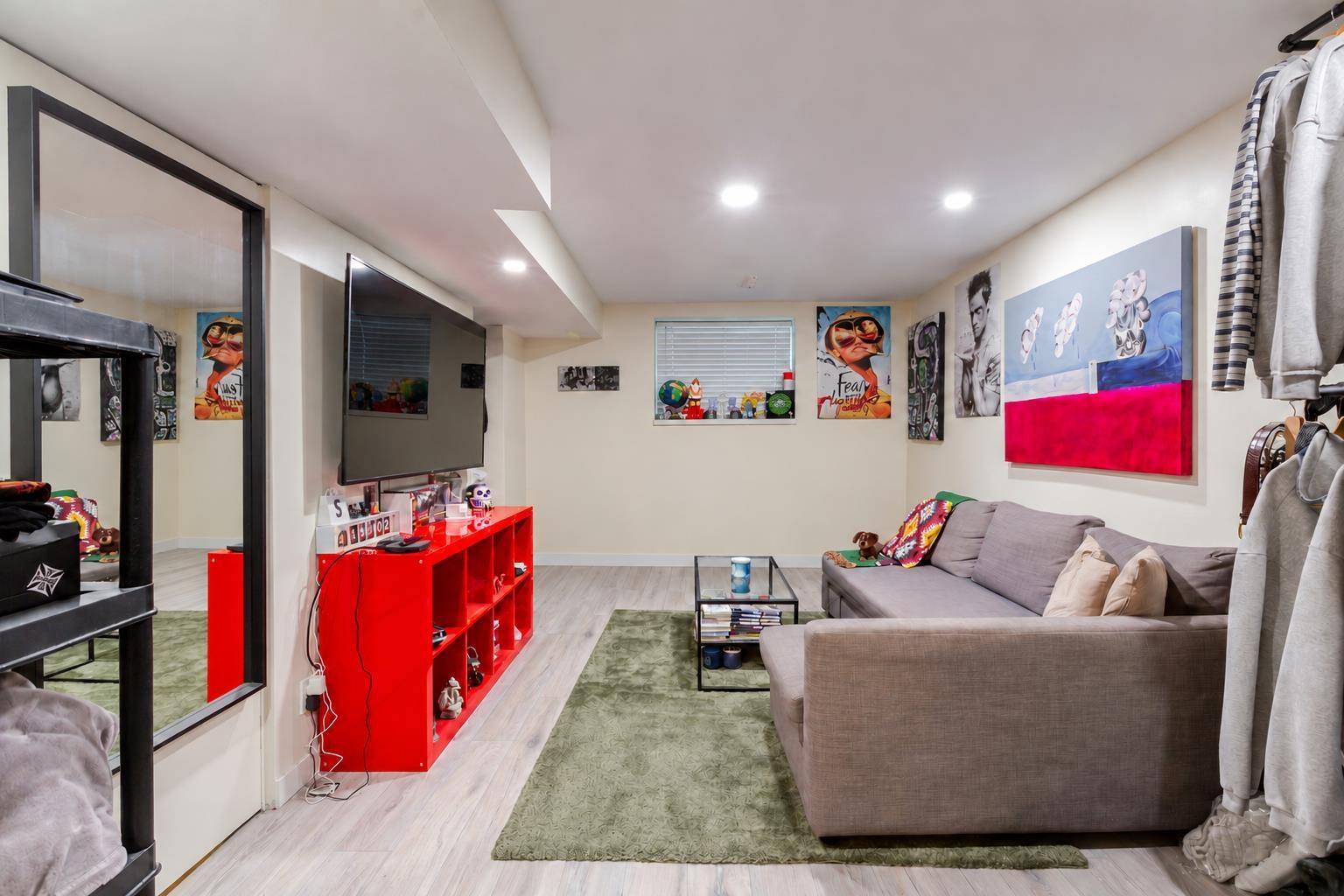 18416 68TH AVENUE, Surrey