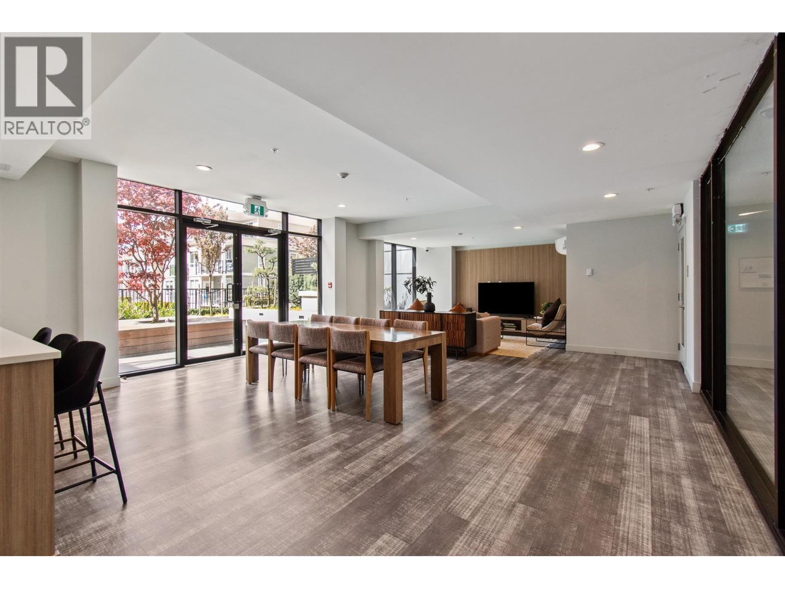 411 750 DOGWOOD STREET, Coquitlam - Image 1