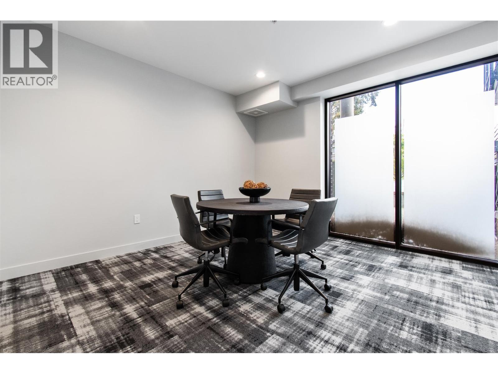 411 750 DOGWOOD STREET, Coquitlam - Image 1