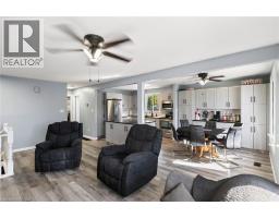 4pc Bathroom - 17b Emilie Street, Brantford, ON N3S1S5 Photo 9