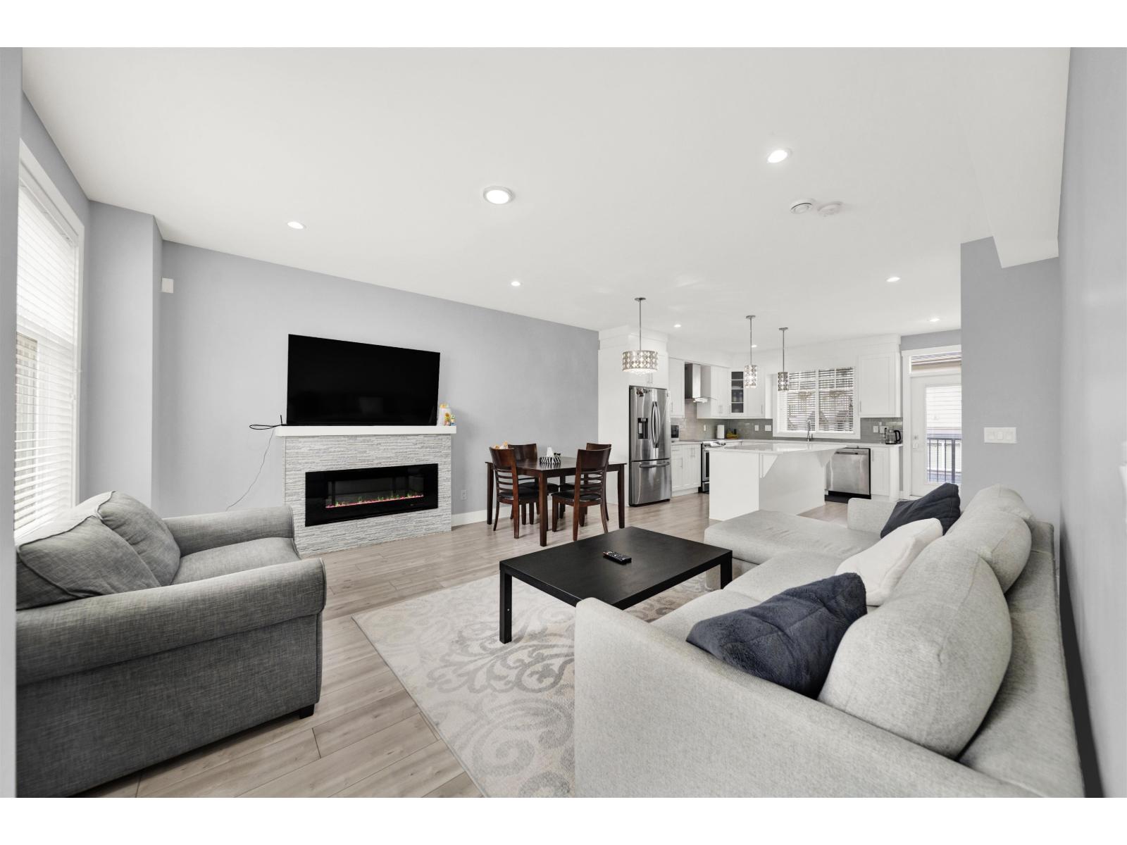 Photo of 108 15170 60 AVENUE 9