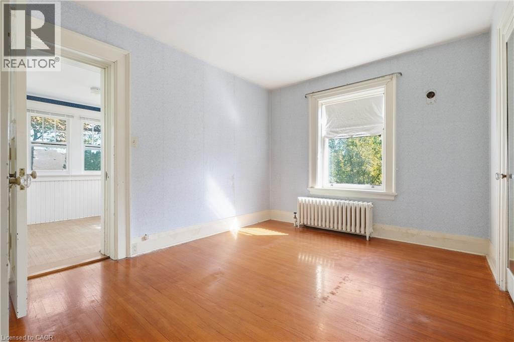 32 Wentworth Avenue — photo 16