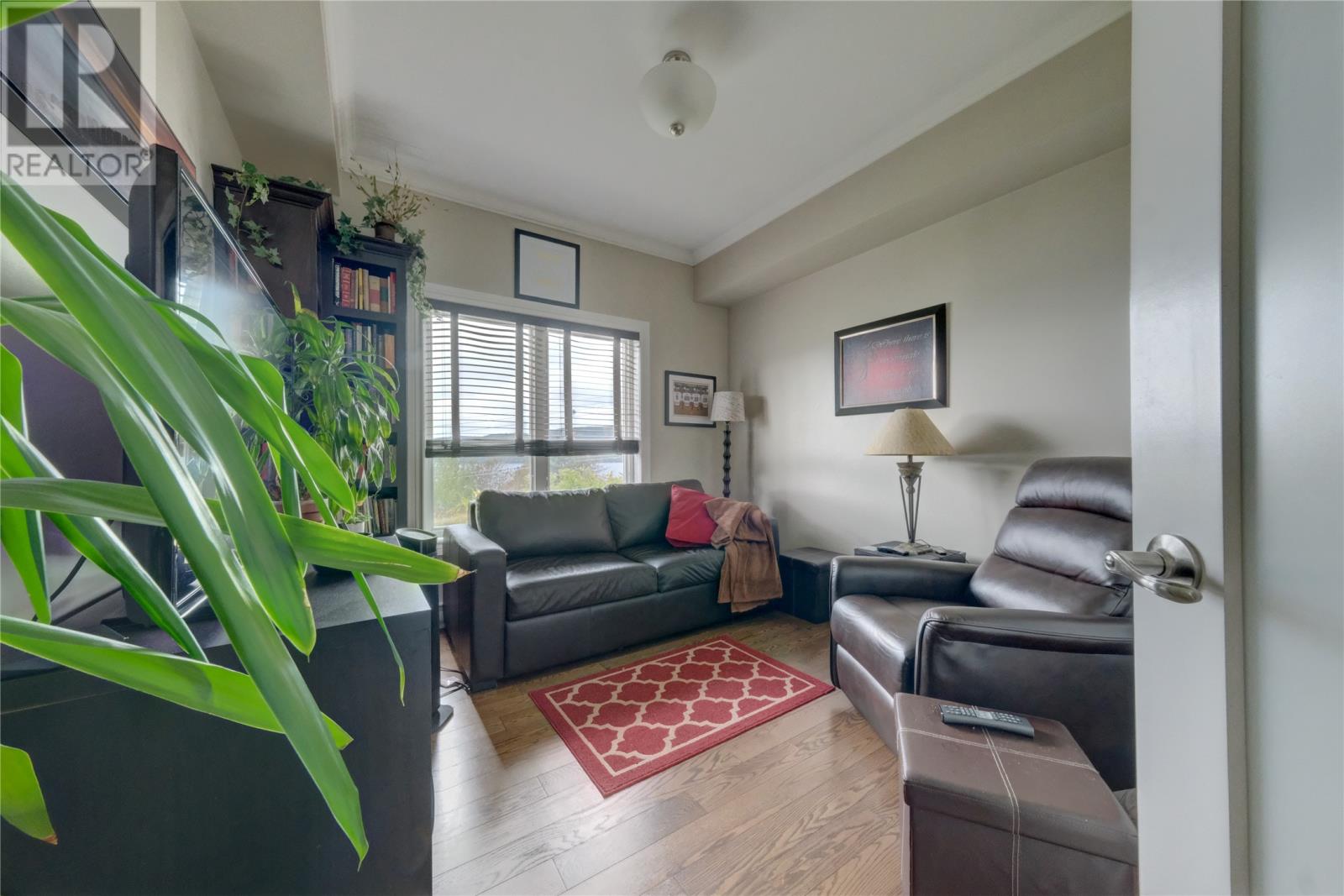 #30 12 Old Humber Road - 17
