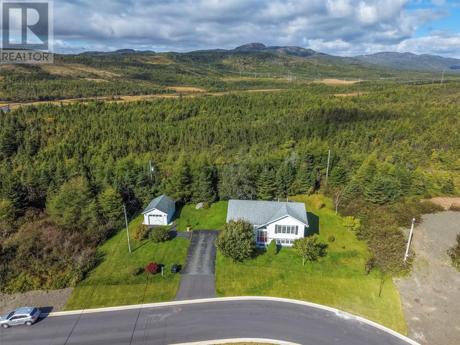 18 Shaheen Crescent - 35