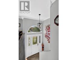 18 Shaheen Crescent thumbnail 16