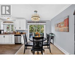18 Shaheen Crescent thumbnail 7