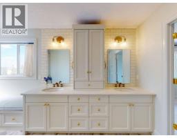 54 Royal Ridge Mount NW - photo 31