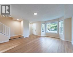 7415 26A Street SE - photo 4