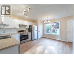 7415 26A Street SE - photo 9