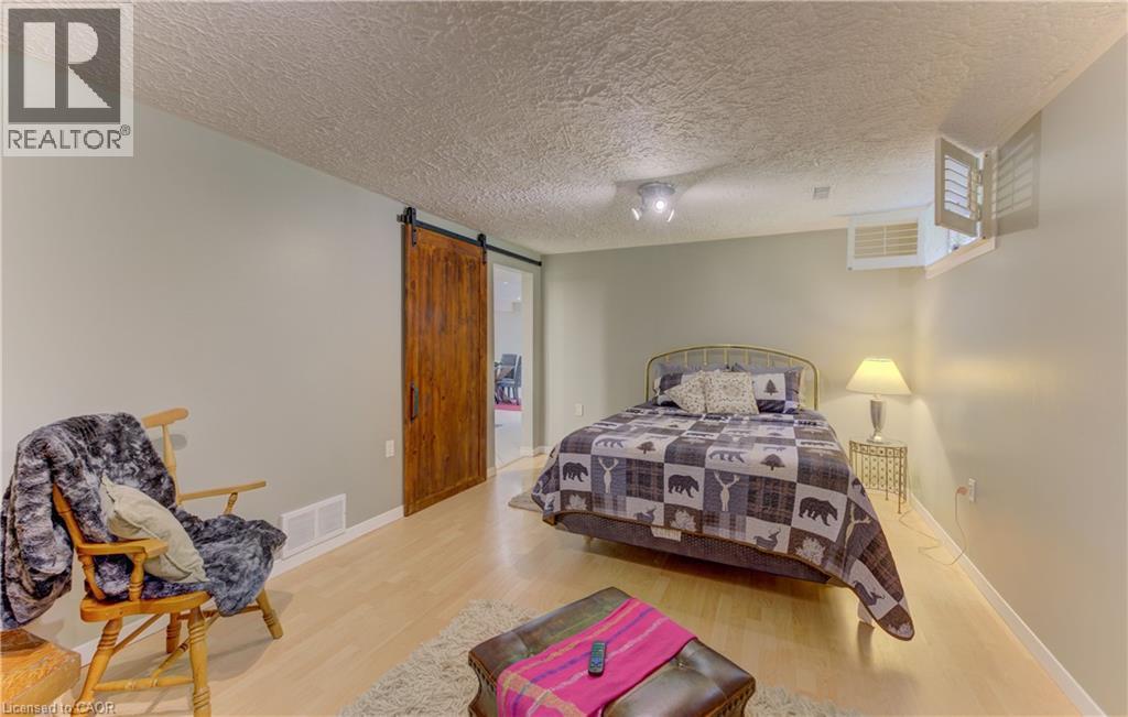 218 Forestwood Drive — photo 37