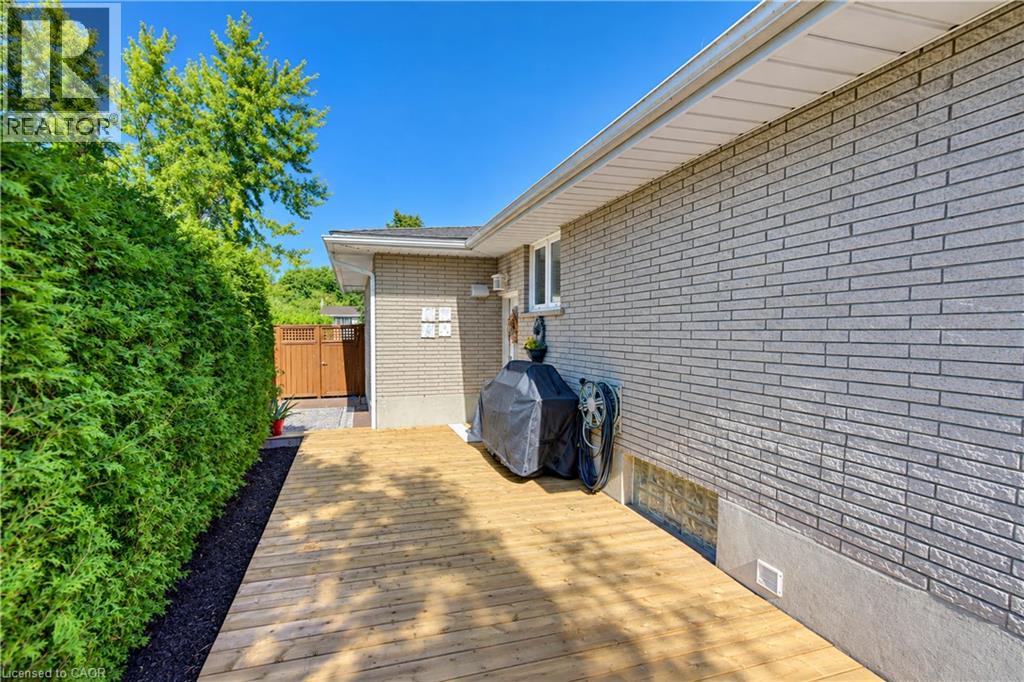 218 Forestwood Drive — photo 46