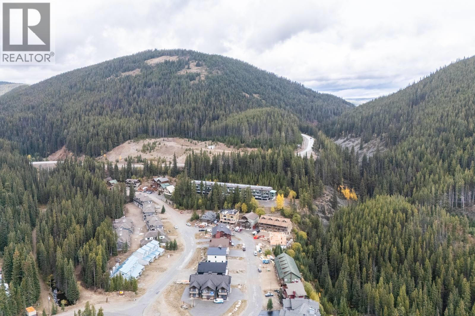 805 225 CLEARVIEW Road, Penticton