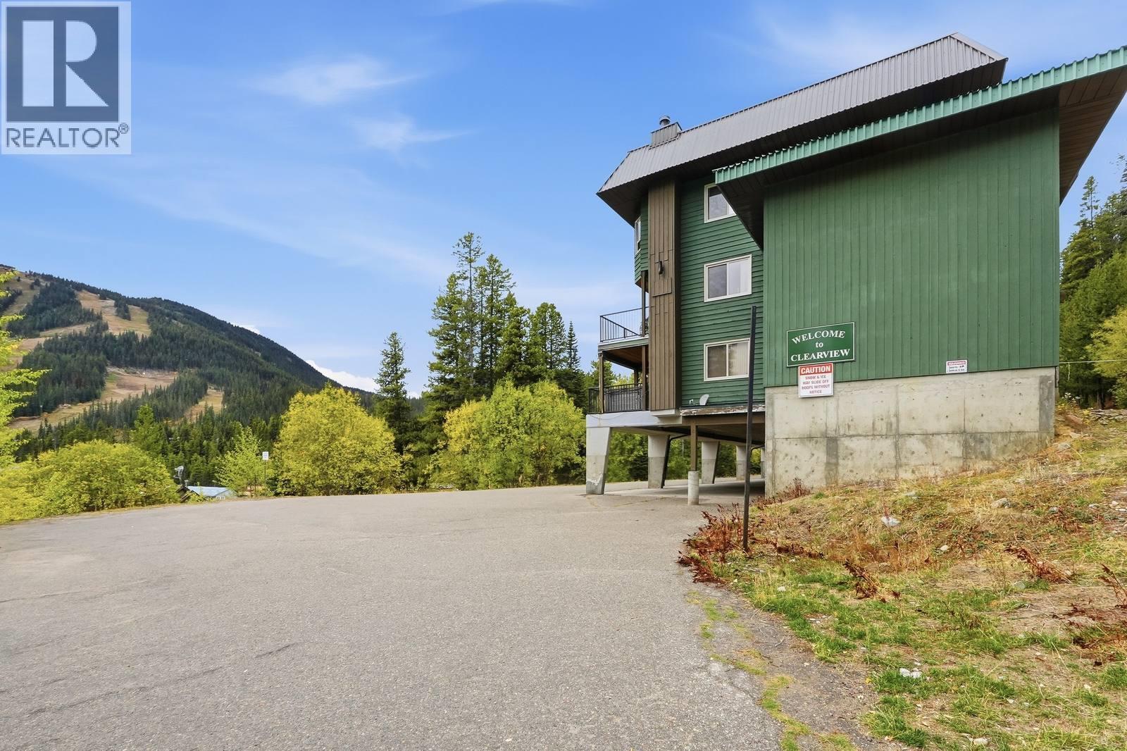805 225 CLEARVIEW Road, Penticton