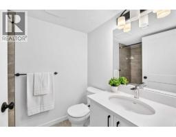 85 Heirloom Way Se, Calgary, AB T3S0H3 Photo 32
