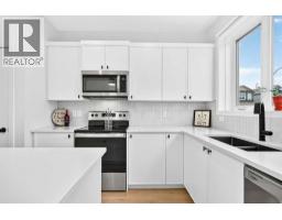3pc Bathroom - 85 Heirloom Way Se, Calgary, AB T3S0H3 Photo 9