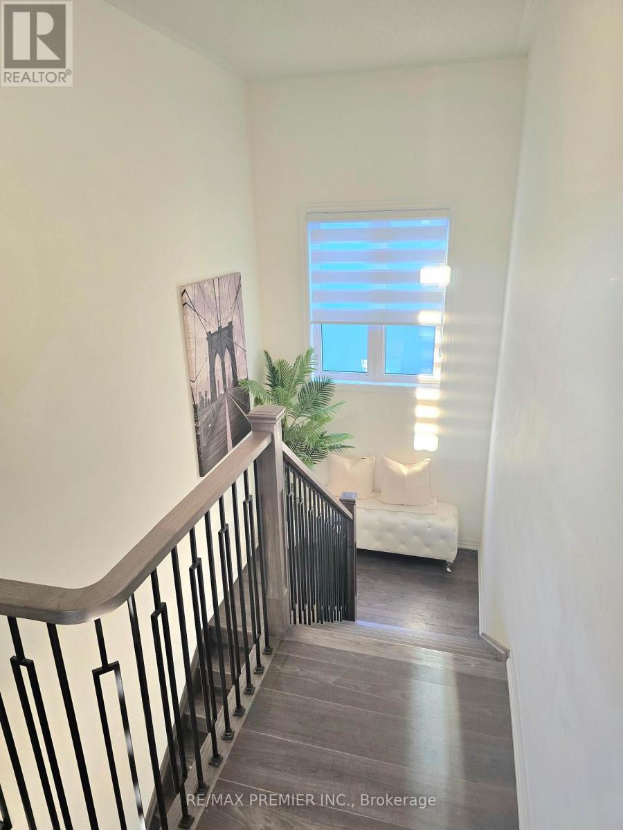 106 Ed Ewert Avenue — photo 27