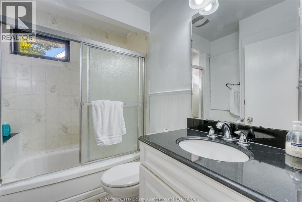 1015 PARTINGTON AVENUE - 16