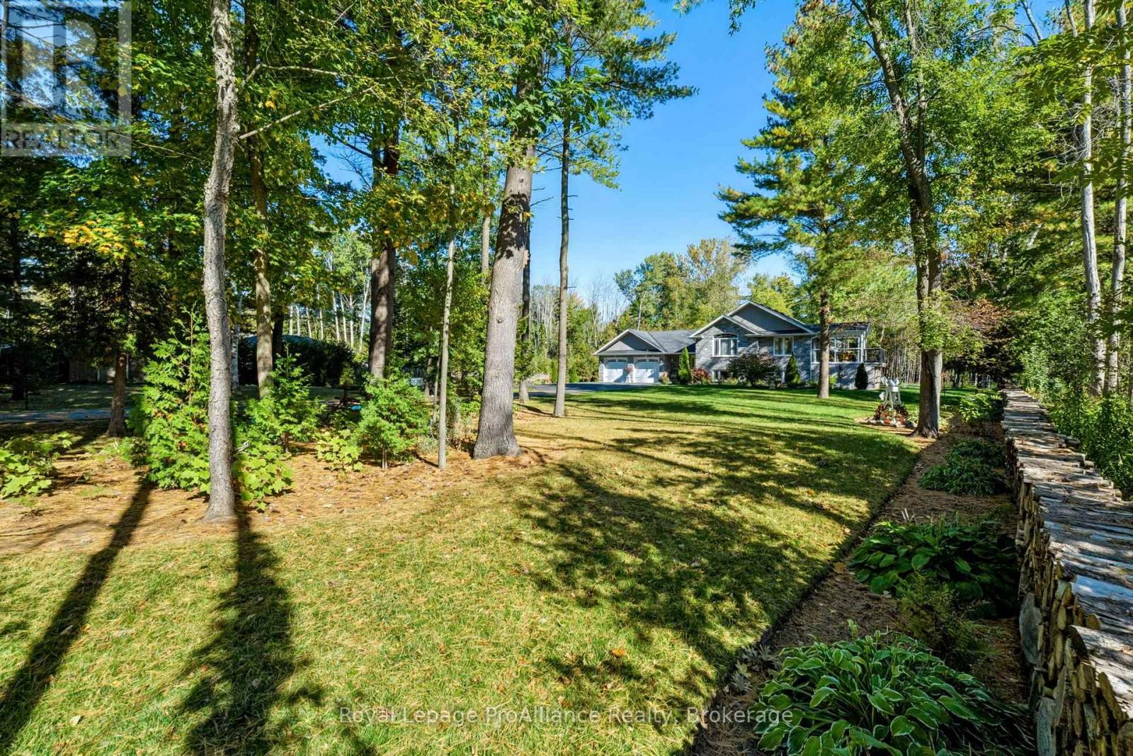 21502 Loyalist Parkway (Highway 33) Parkway — photo 2