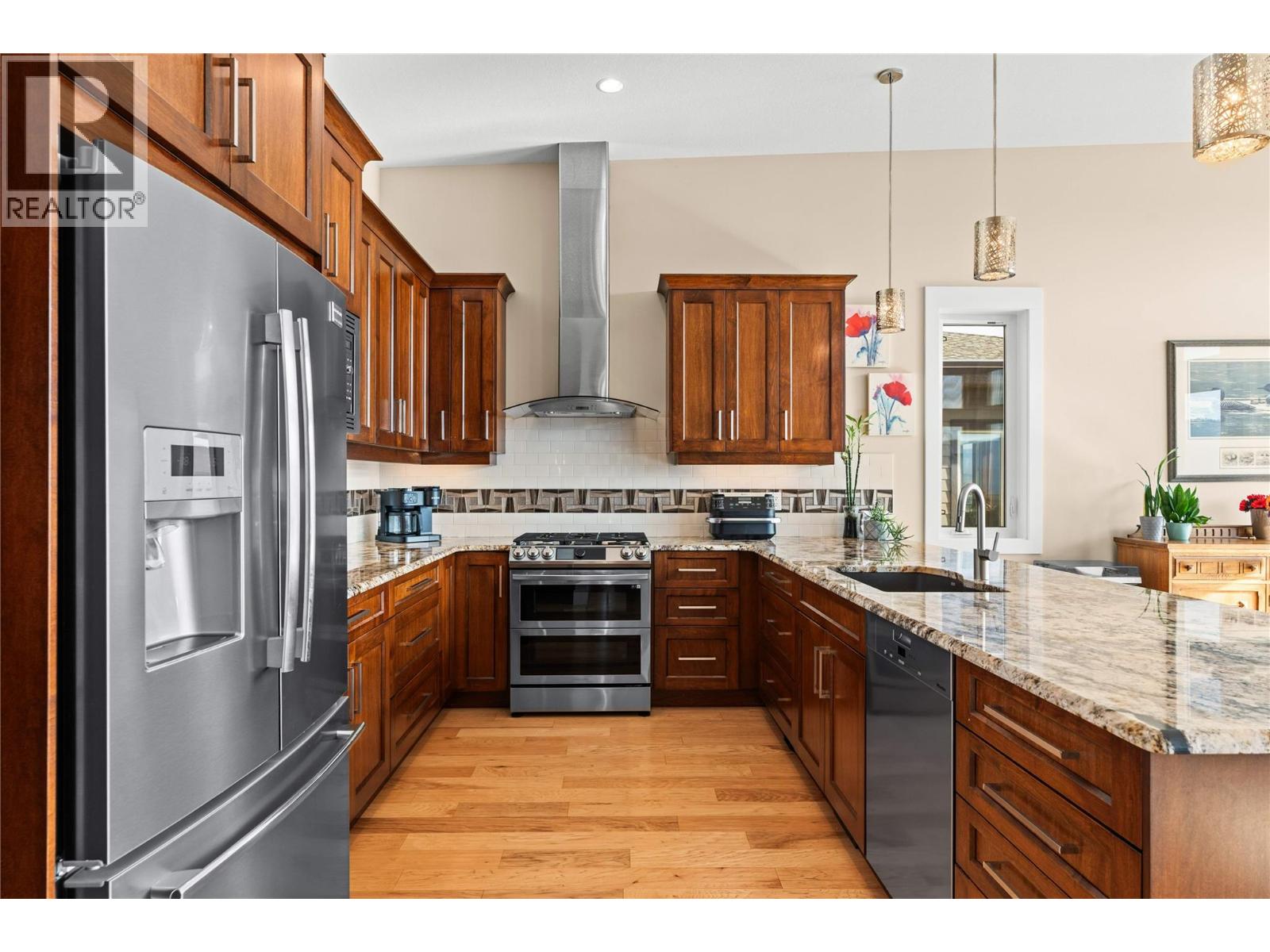 8824 Hampshire Crescent, Vernon - Image 1