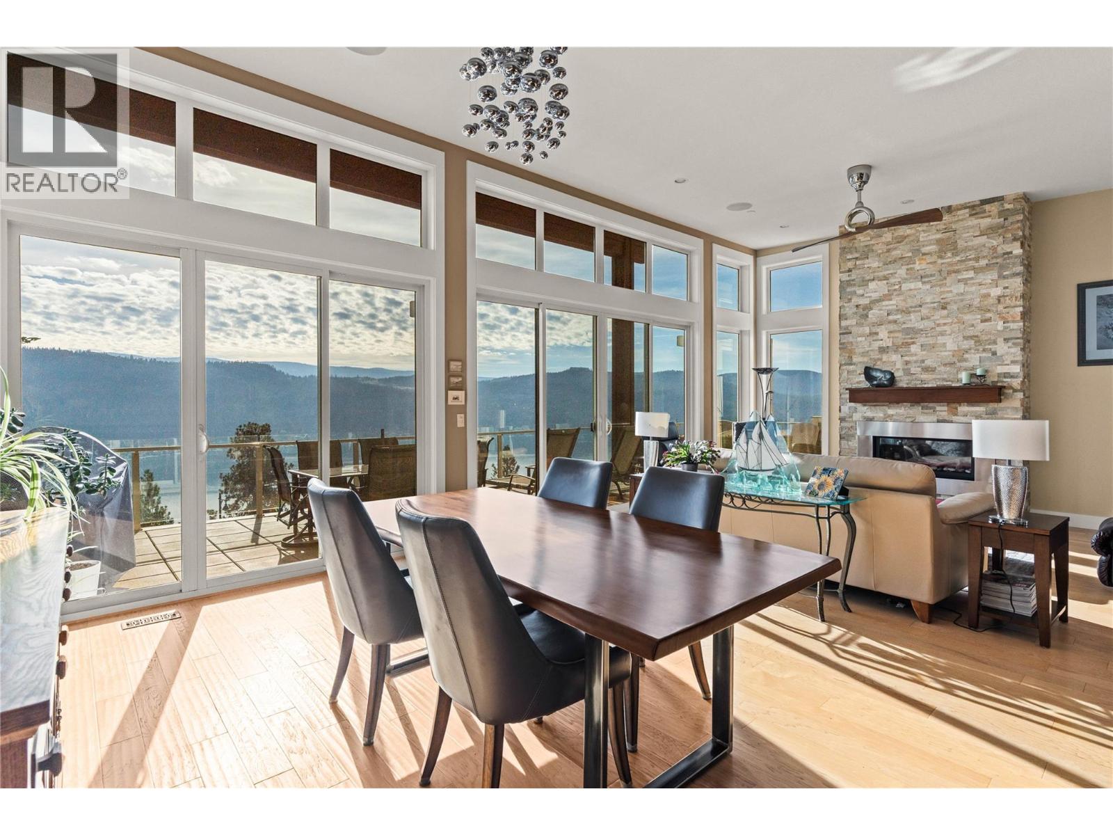 8824 Hampshire Crescent, Vernon - Image 1