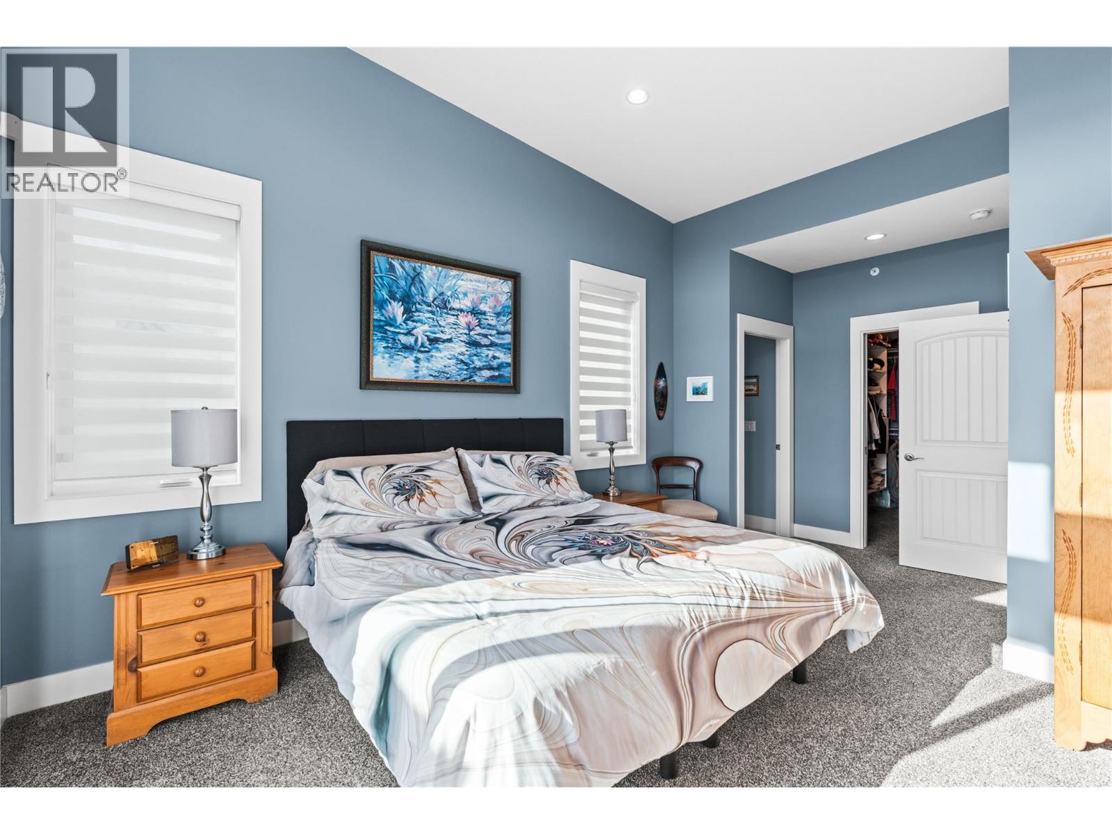 8824 Hampshire Crescent - 49