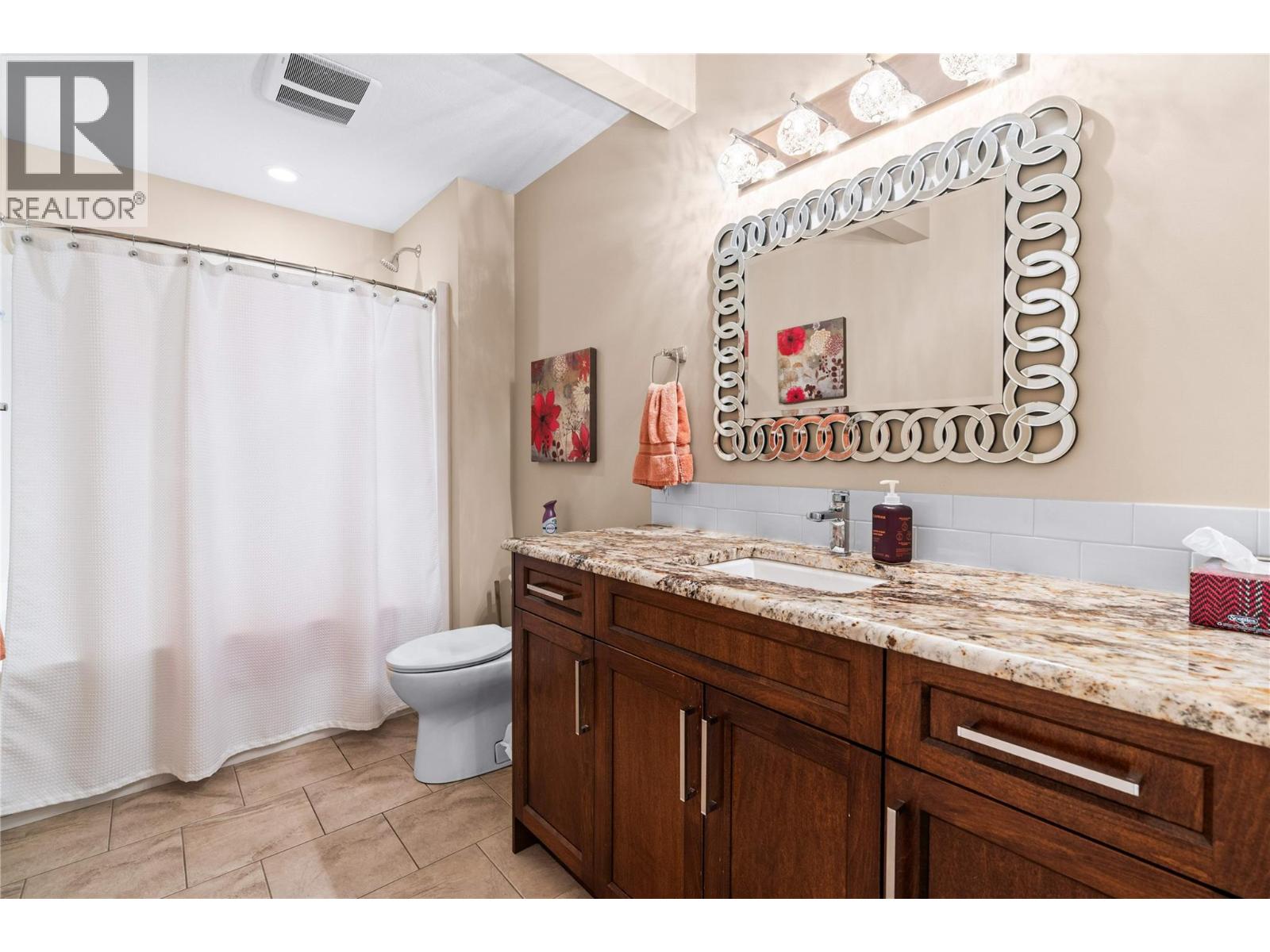 8824 Hampshire Crescent, Vernon - Image 1