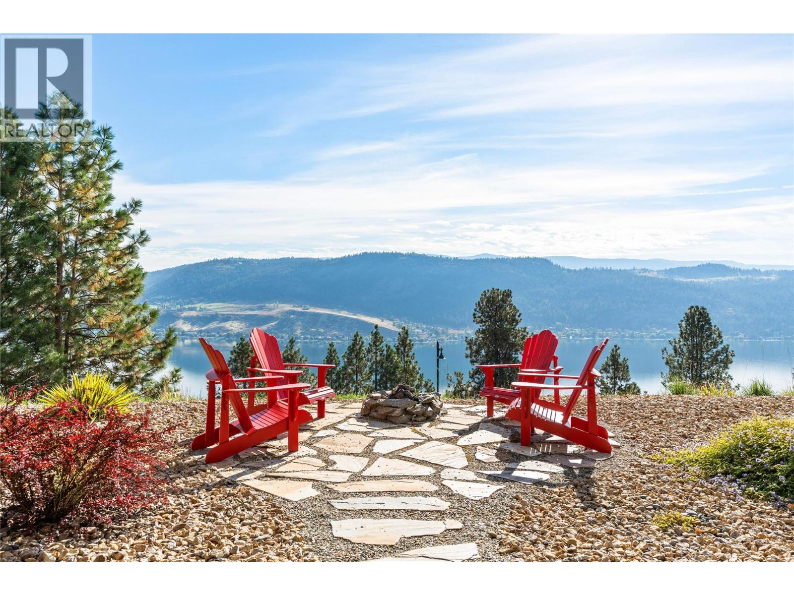 8824 Hampshire Crescent, Vernon - Image 1