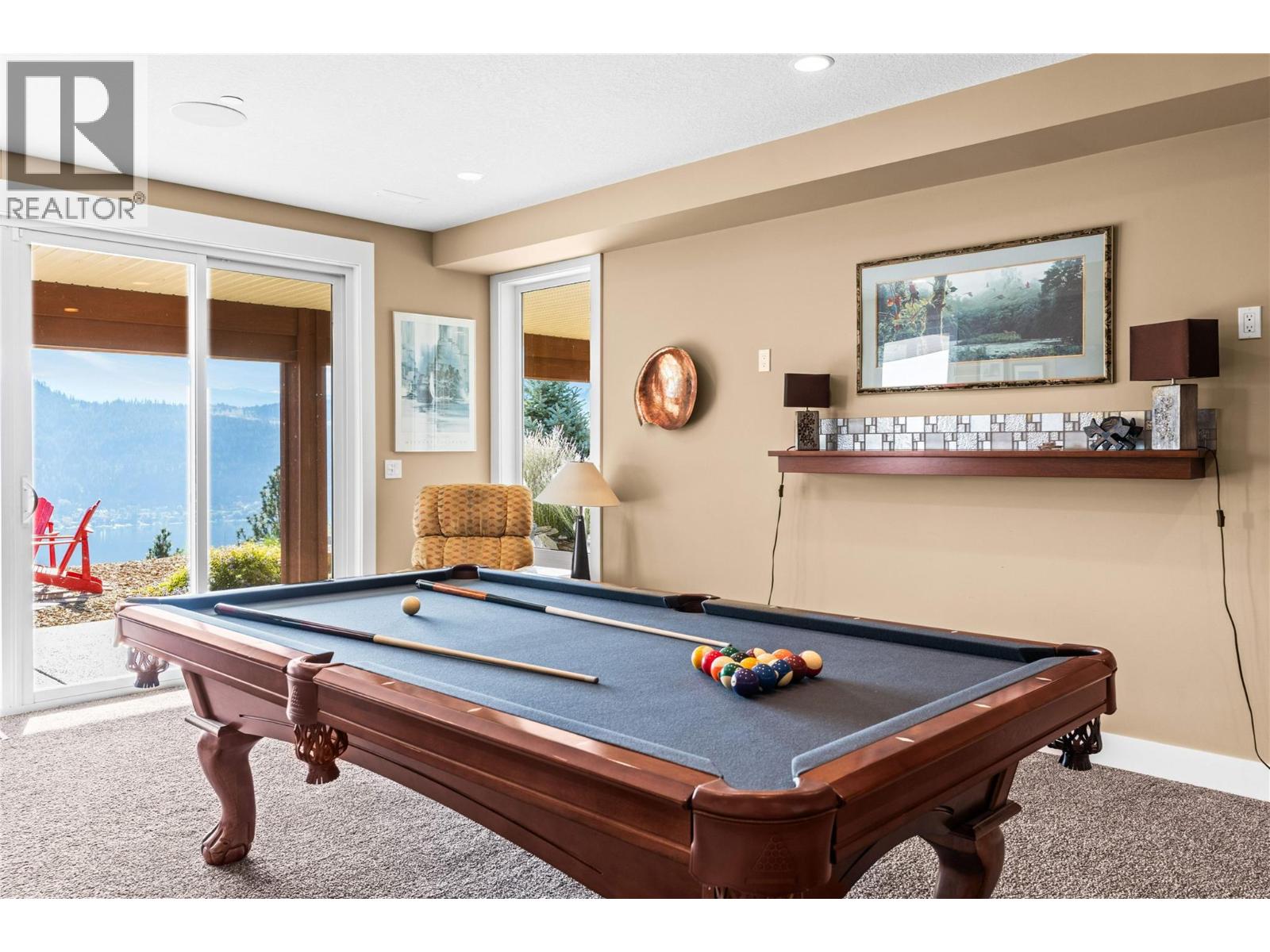 8824 Hampshire Crescent - 68