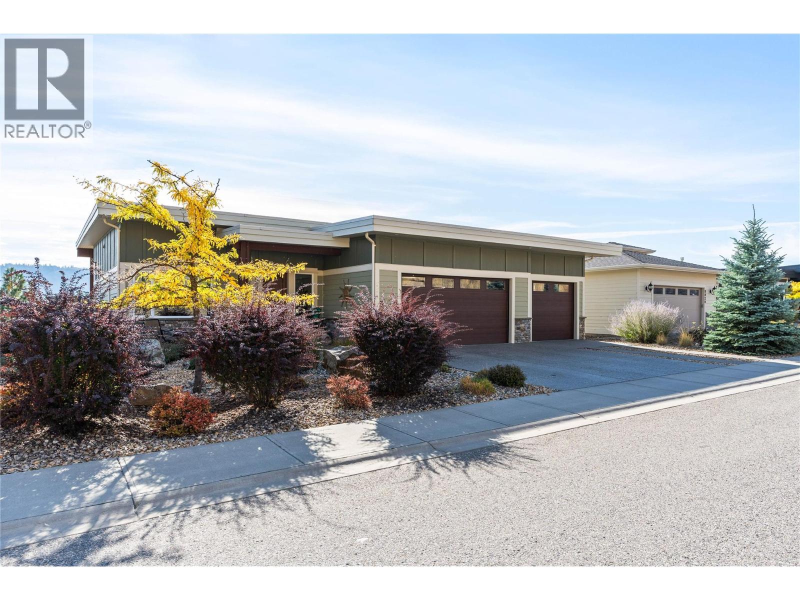 8824 Hampshire Crescent, Vernon - Image 1