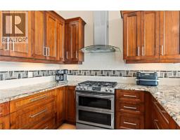 8824 Hampshire Crescent, Vernon, BC V1H2K9 Photo 27