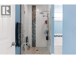 8824 Hampshire Crescent, Vernon, BC V1H2K9 Photo 52