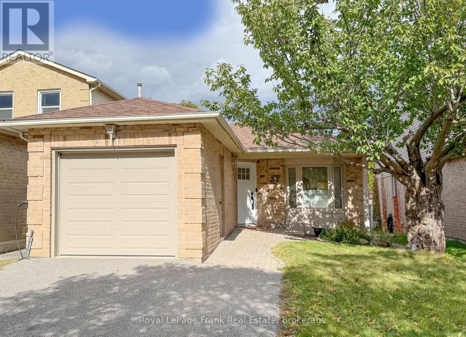 37 Angus Drive, Ajax, ON