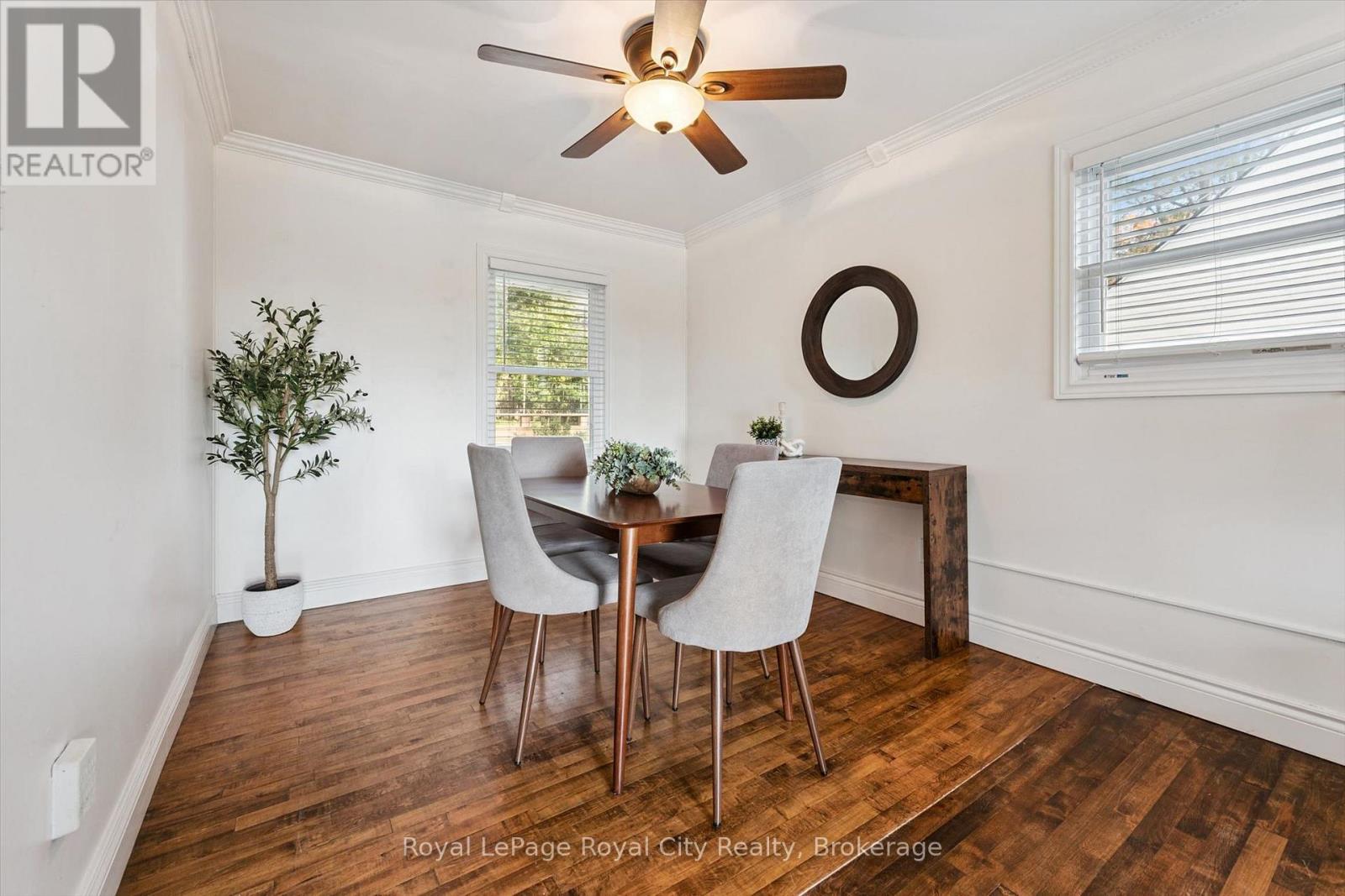 39 RIDGEWOOD AVENUE - 11