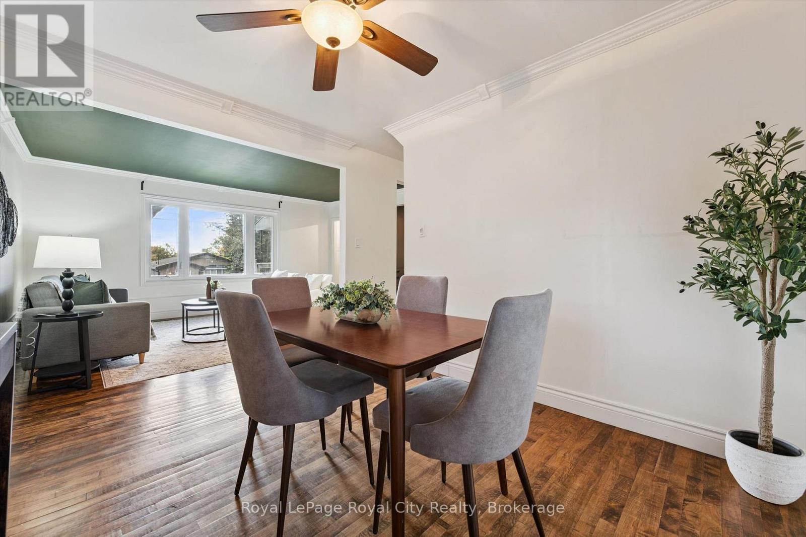 39 RIDGEWOOD AVENUE - 12