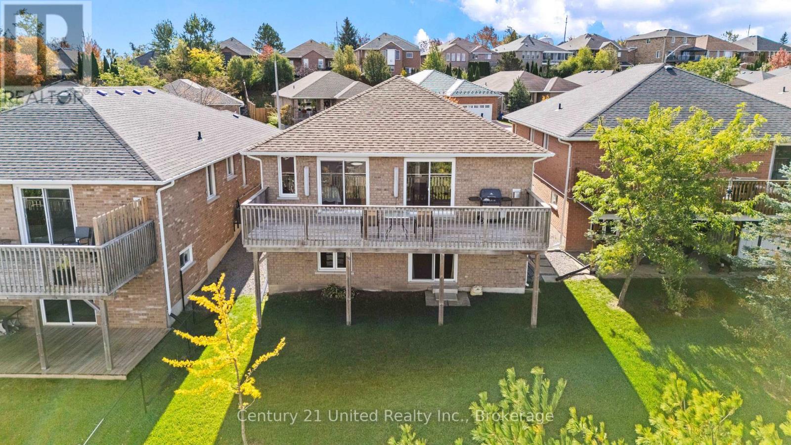 380 BIANCO CRESCENT - 21