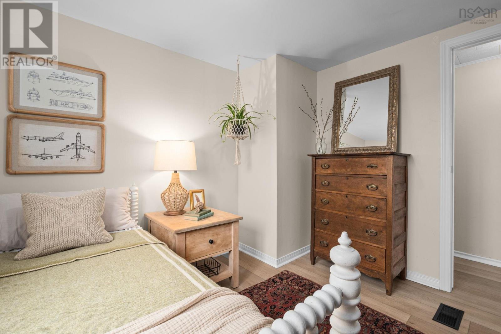 Property 29 of 52 of 150 Martin Road
