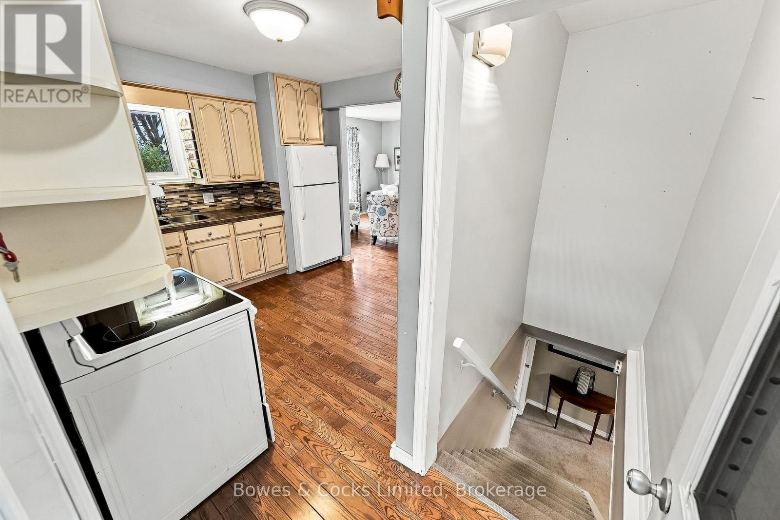 34 KING STREET - 23