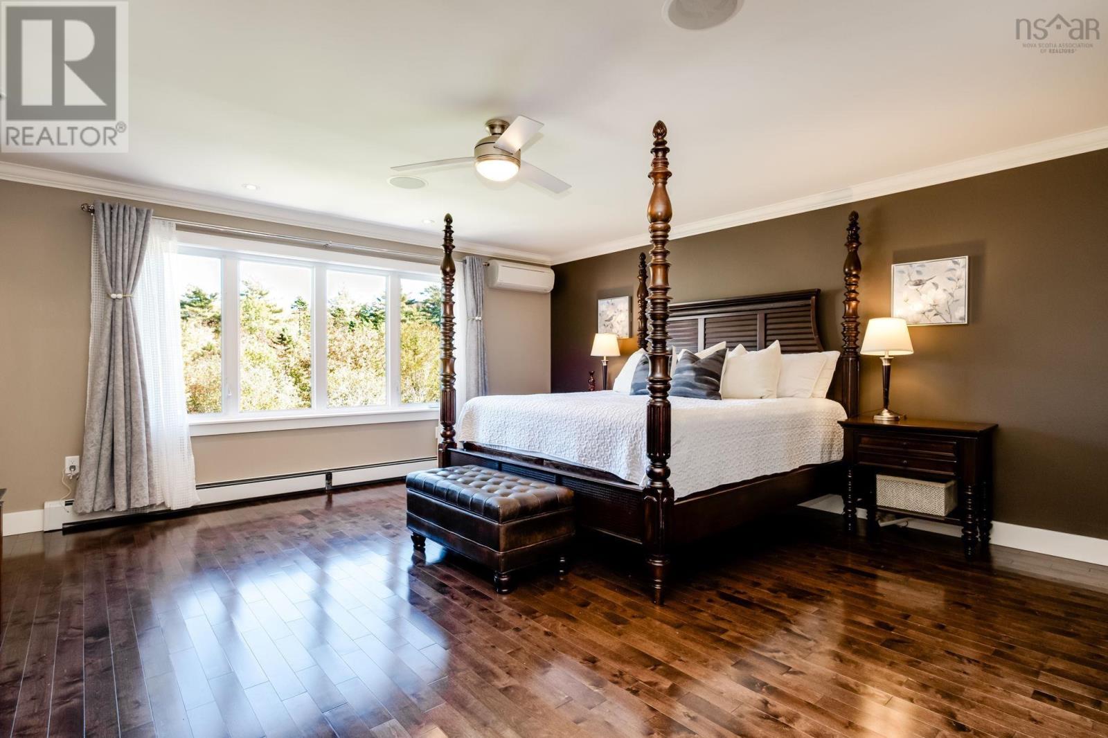 32 Hollyhock Way - 21