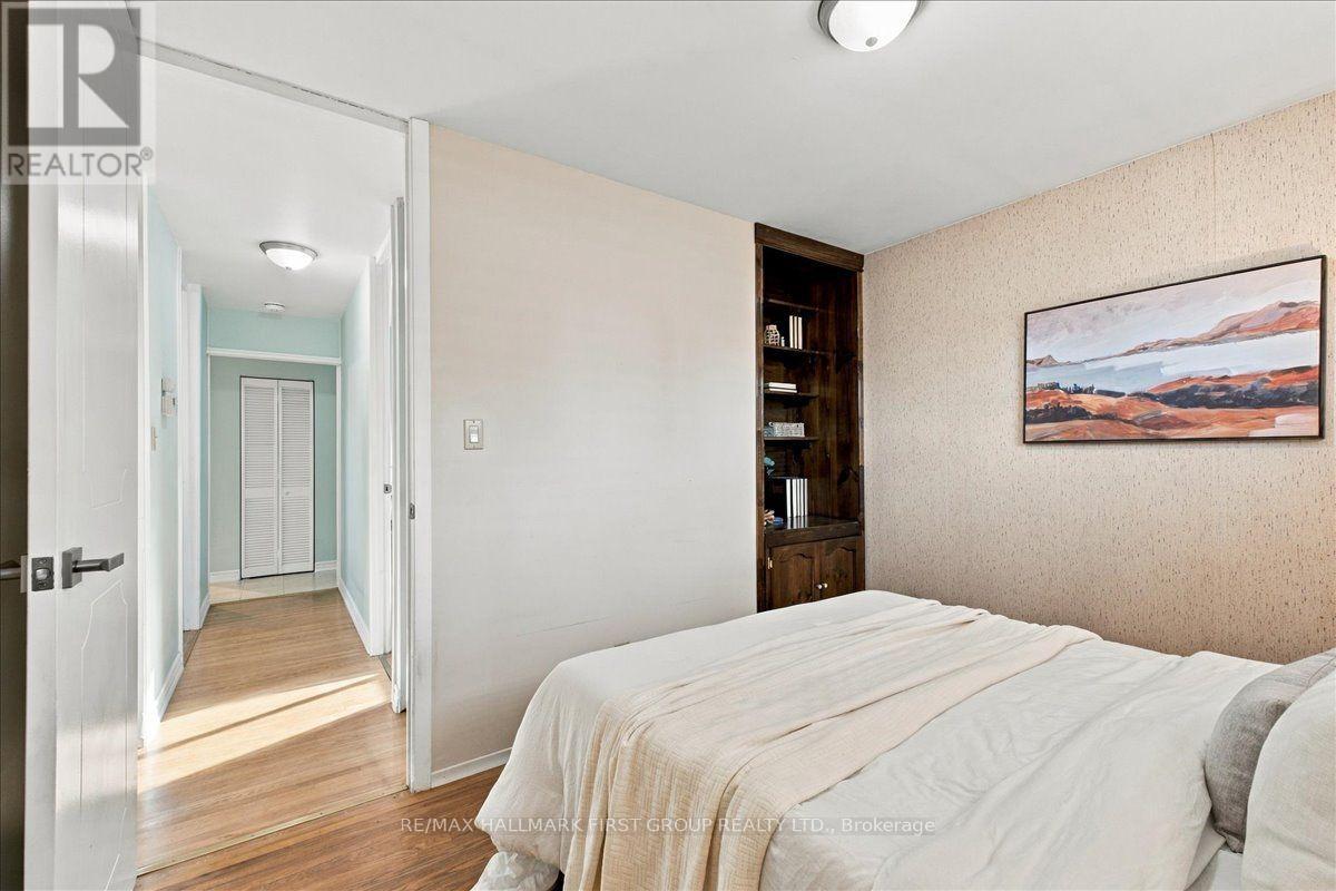 809 BEM AVENUE - 19
