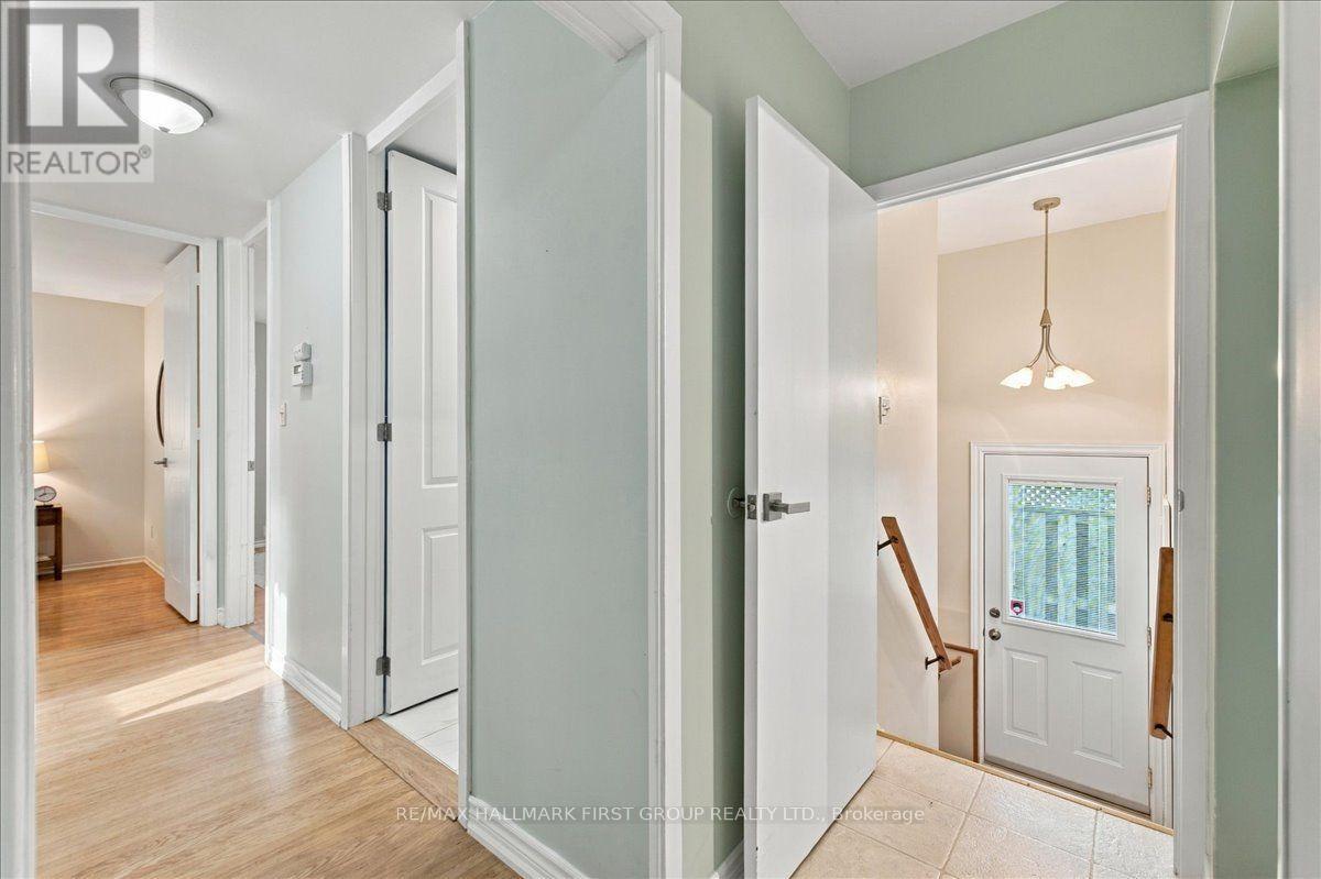 809 BEM AVENUE - 24