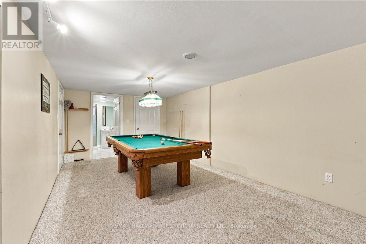 809 BEM AVENUE - 26